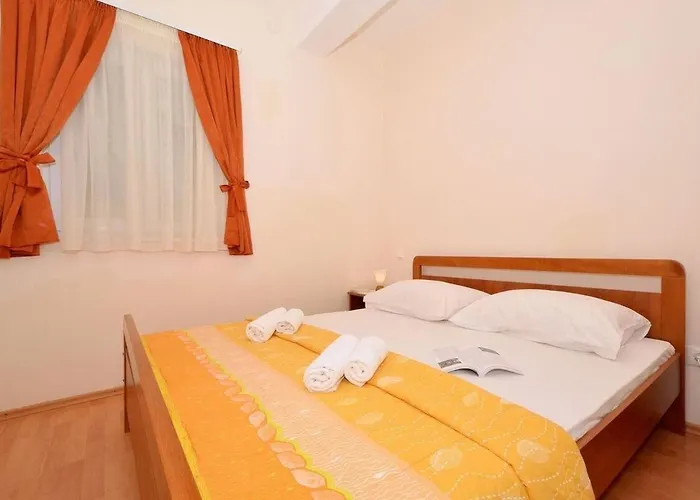 Apartments Sima