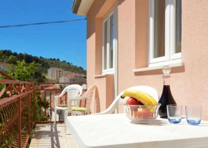 Apartments Sima