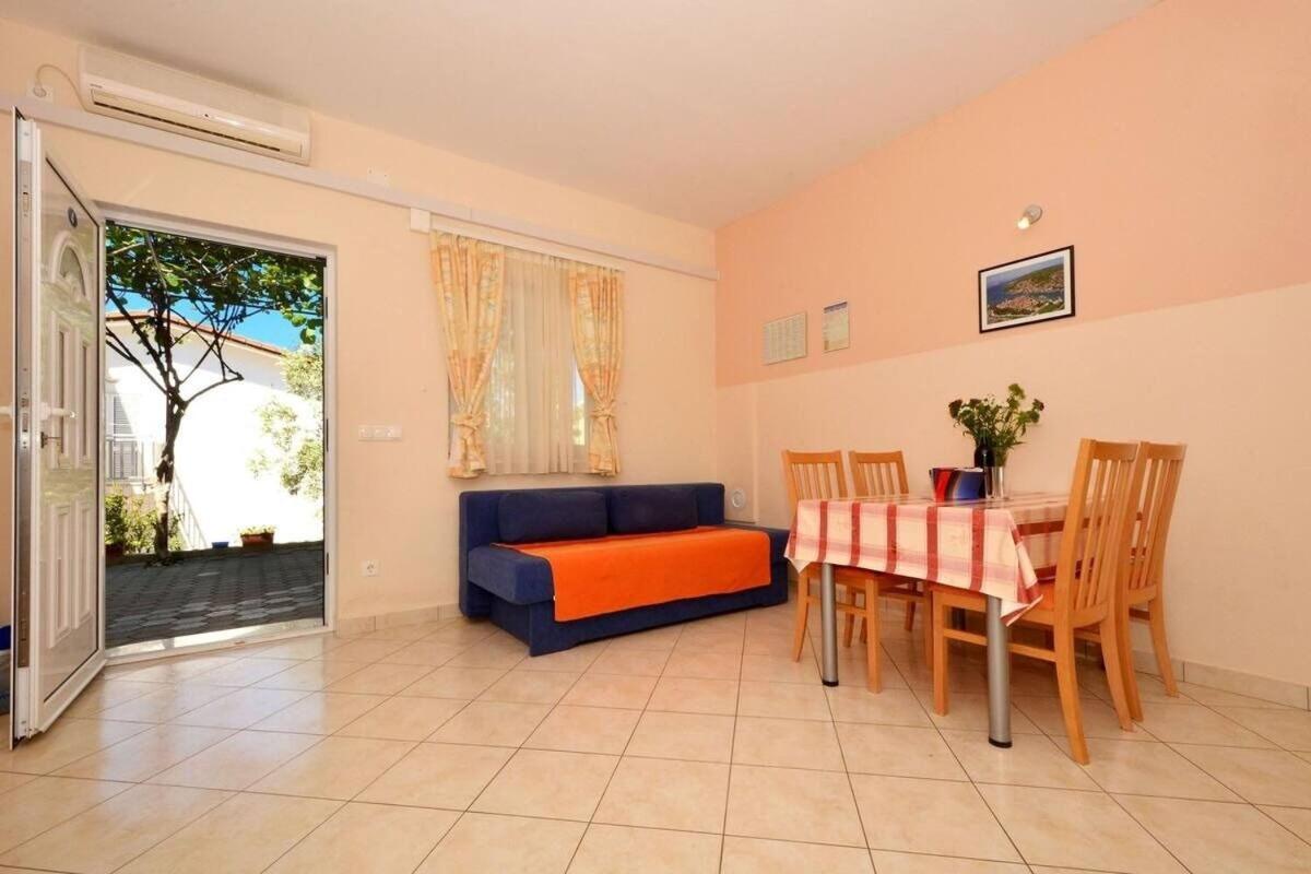 Apartment Sima