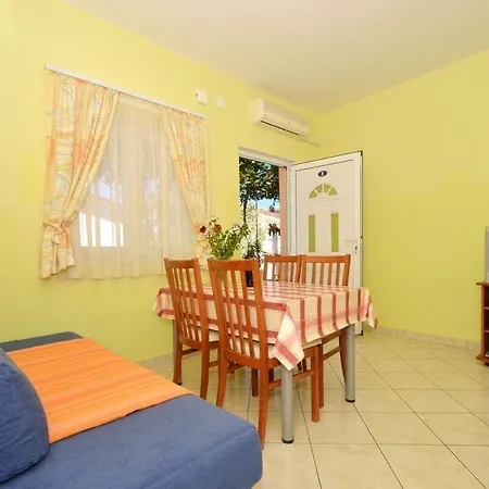Apartments Sima Trogir Exterior photo
