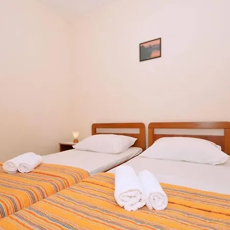 Apartments Sima Trogir Exterior photo