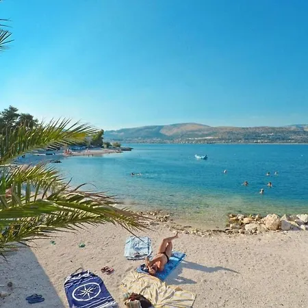 Apartments Sima Trogir Exterior photo