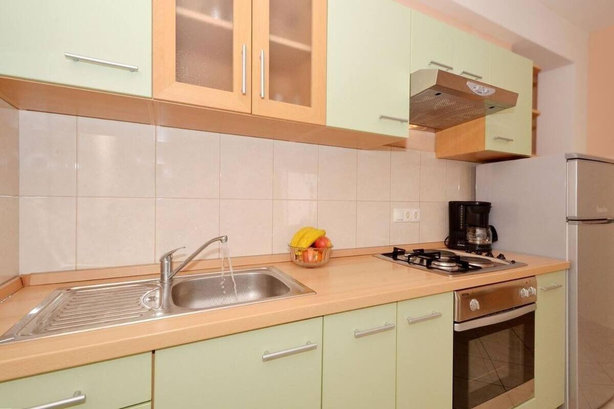 Appartement Sima *